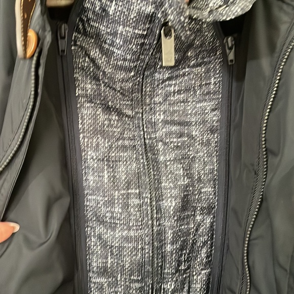 Massimo Dutti jacket removable inner shell - Picture 5 of 12